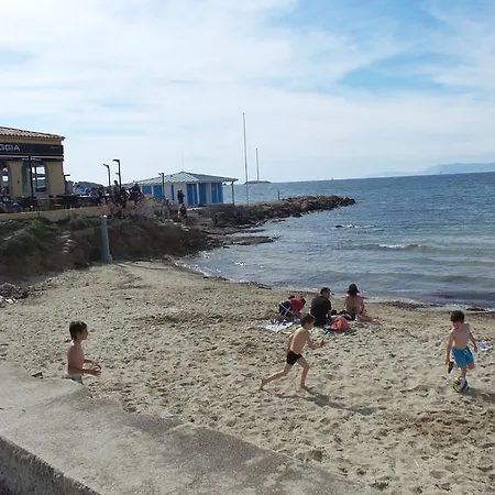 La Petite Maison De Melanie Hébergement de vacances Six-Fours-les-Plages