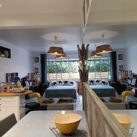 La Petite Maison De Melanie *
